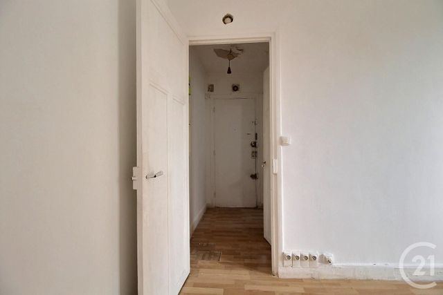 Appartement Studio à vendre - 1 pièce - 18 m2 - Bondy - 93 - ILE-DE-FRANCE