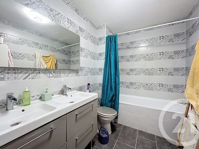 Maison &agrave; vendre - 4 pi&egrave;ces - 74,68 m2 - Bondy - 93 - ILE-DE-FRANCE