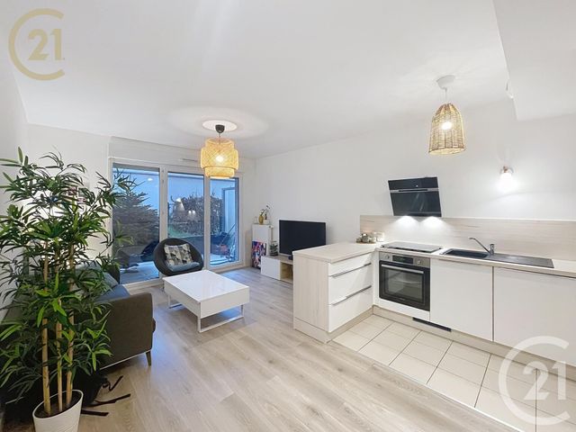 Appartement F3 à vendre - 3 pièces - 58,72 m2 - Bondy - 93 - ILE-DE-FRANCE