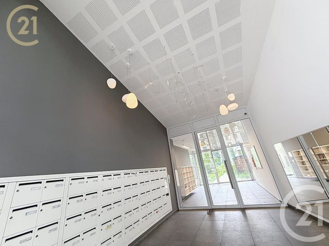 Appartement F3 à vendre - 3 pièces - 55 m2 - Noisy Le Sec - 93 - ILE-DE-FRANCE