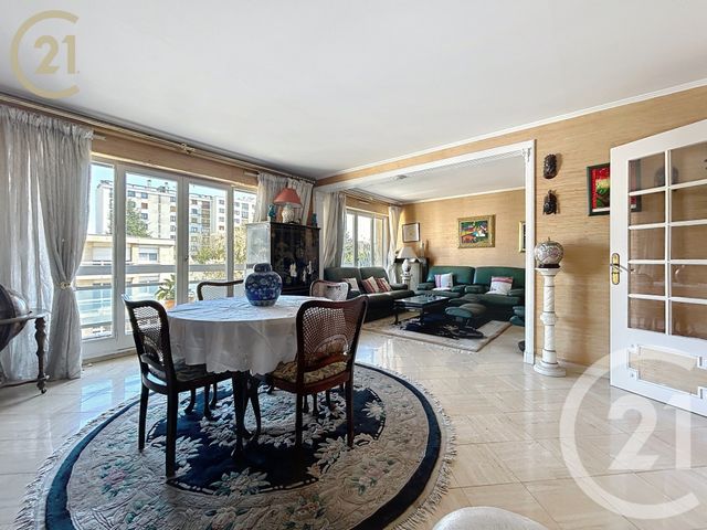 Afficher la photo en grand Appartement F4 à vendre - 4 pièces - 84,79 m2 - Bondy - 93 - ILE-DE-FRANCE