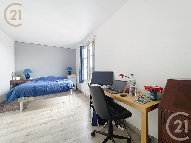 Appartement F4 à vendre - 4 pièces - 89 m2 - Bondy - 93 - ILE-DE-FRANCE