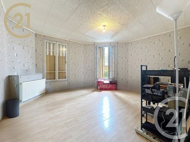 Maison à vendre - 3 pièces - 155,60 m2 - Bondy - 93 - ILE-DE-FRANCE