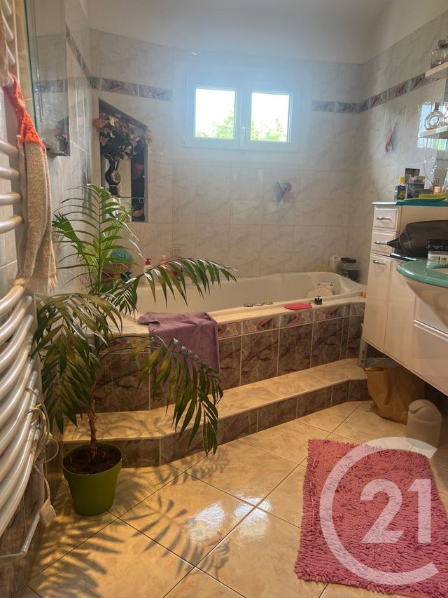 Maison à vendre - 6 pièces - 123 m2 - Bondy - 93 - ILE-DE-FRANCE