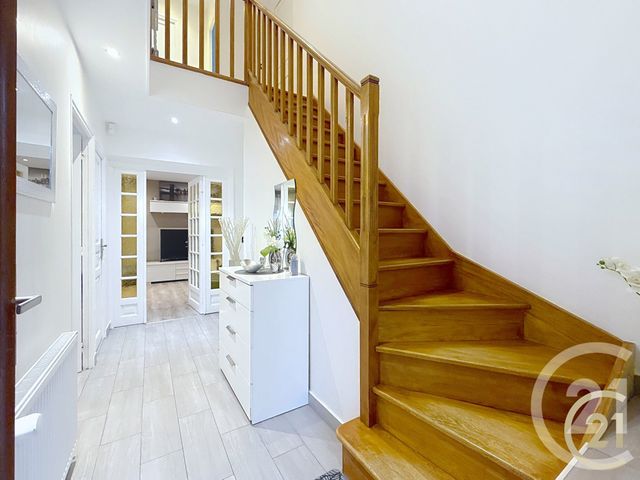 Afficher la photo en grand Maison à vendre - 5 pièces - 120 m2 - Bondy - 93 - ILE-DE-FRANCE