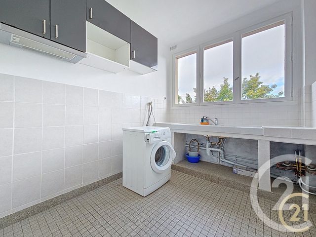 Afficher la photo en grand Appartement F1 à vendre - 1 pièce - 36,59 m2 - Bondy - 93 - ILE-DE-FRANCE