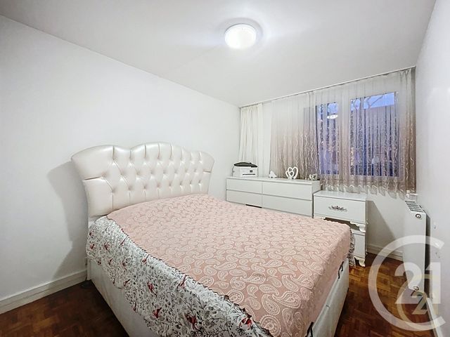 Appartement F3 à vendre - 3 pièces - 66,55 m2 - Bondy - 93 - ILE-DE-FRANCE