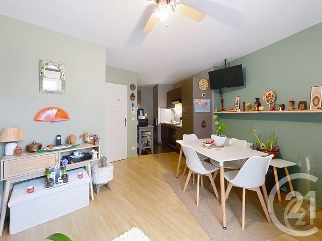 Appartement F2 à vendre - 2 pièces - 37,28 m2 - Bondy - 93 - ILE-DE-FRANCE