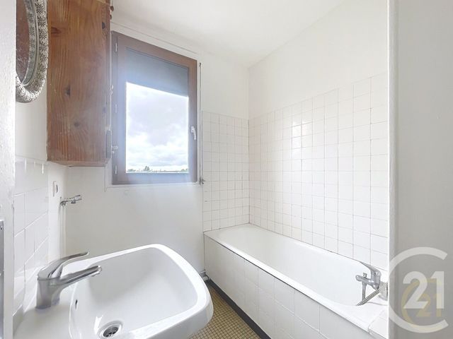 Appartement F3 &agrave; vendre - 3 pi&egrave;ces - 55 m2 - Bondy - 93 - ILE-DE-FRANCE