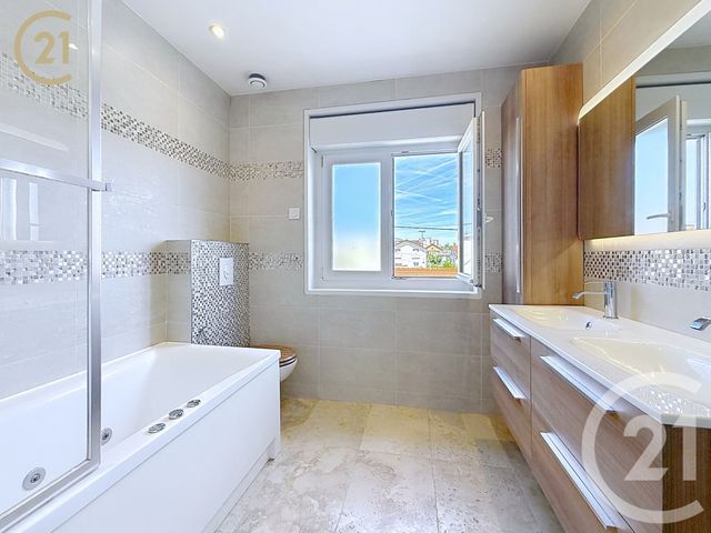 Maison &agrave; vendre - 4 pi&egrave;ces - 107,84 m2 - Bondy - 93 - ILE-DE-FRANCE