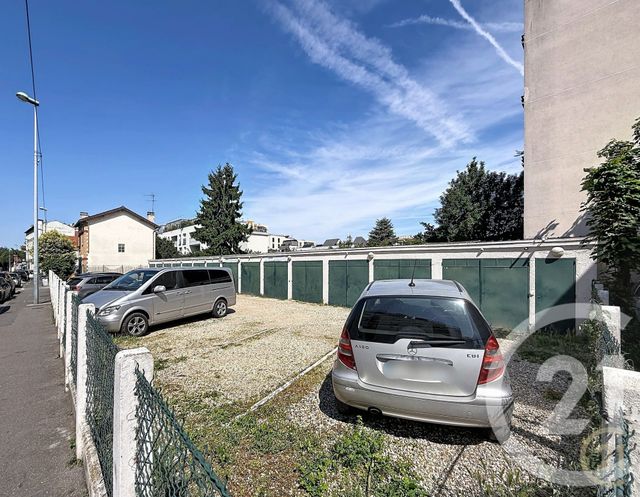 terrain - BONDY - 93