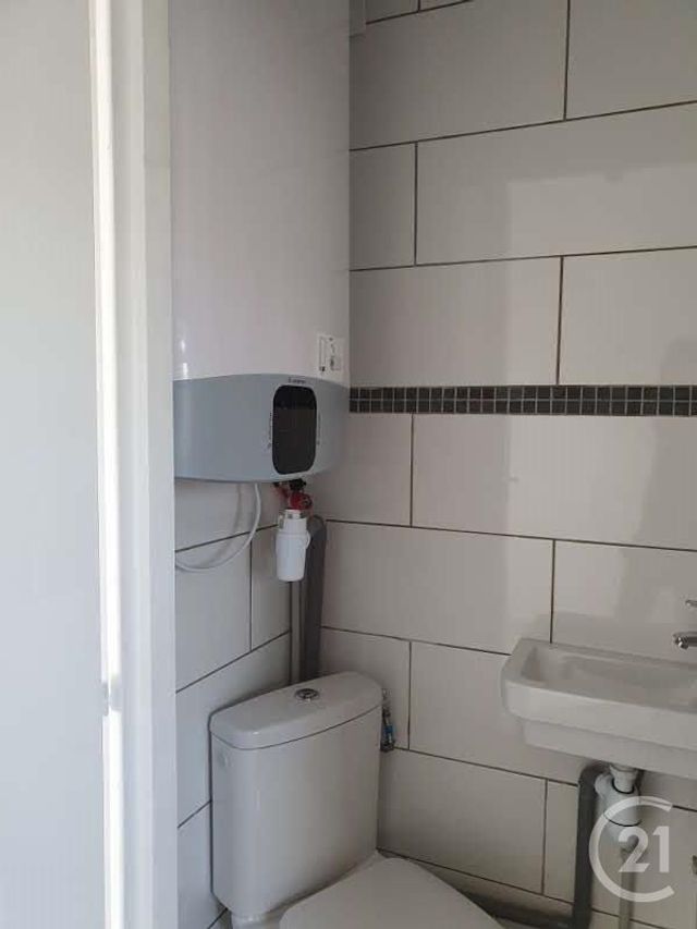 Appartement Studio à vendre - 1 pièce - 13,94 m2 - Pantin - 93 - ILE-DE-FRANCE