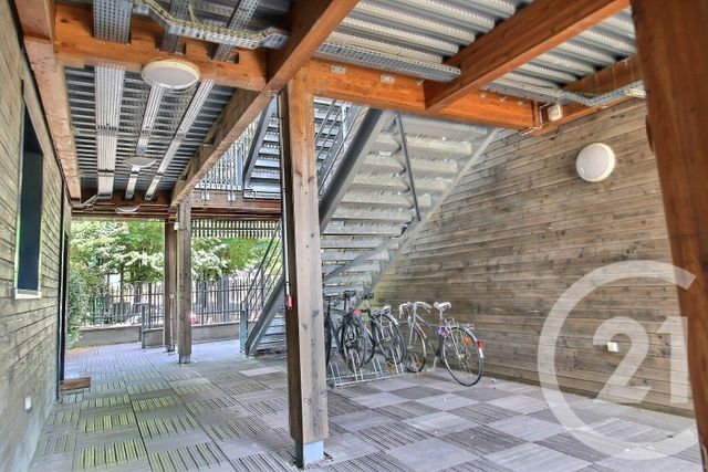 Afficher la photo en grand Appartement Souplex à vendre - 4 pièces - 136,07 m2 - Pantin - 93 - ILE-DE-FRANCE