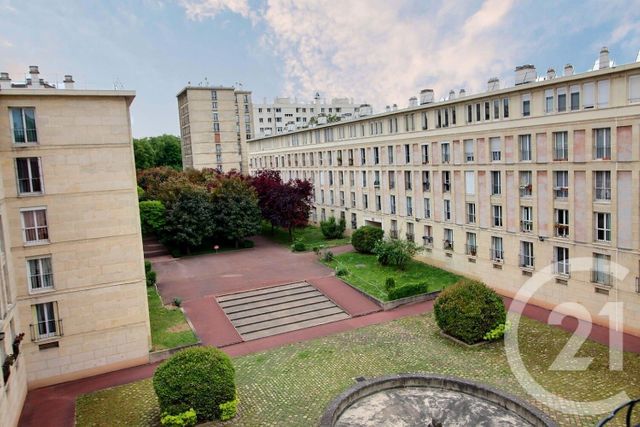 Appartement F3 à vendre - 3 pièces - 56,25 m2 - Pantin - 93 - ILE-DE-FRANCE