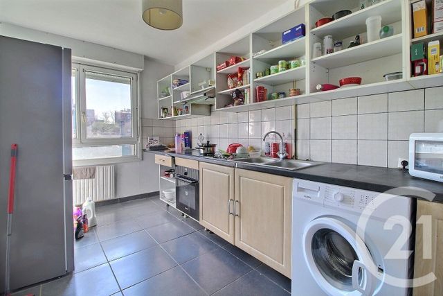 Appartement F3 à vendre - 3 pièces - 63,87 m2 - Pantin - 93 - ILE-DE-FRANCE
