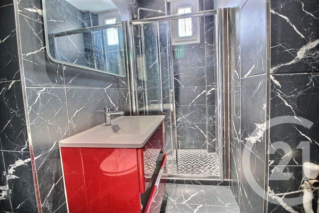 Appartement F3 à vendre - 3 pièces - 56,90 m2 - Pantin - 93 - ILE-DE-FRANCE