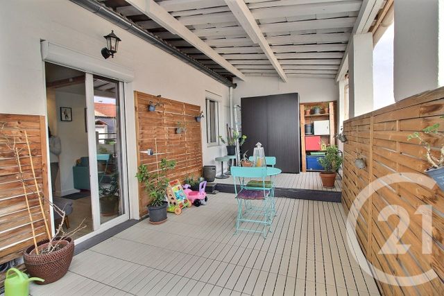 Appartement T2 à vendre - 2 pièces - 24,49 m2 - Pantin - 93 - ILE-DE-FRANCE