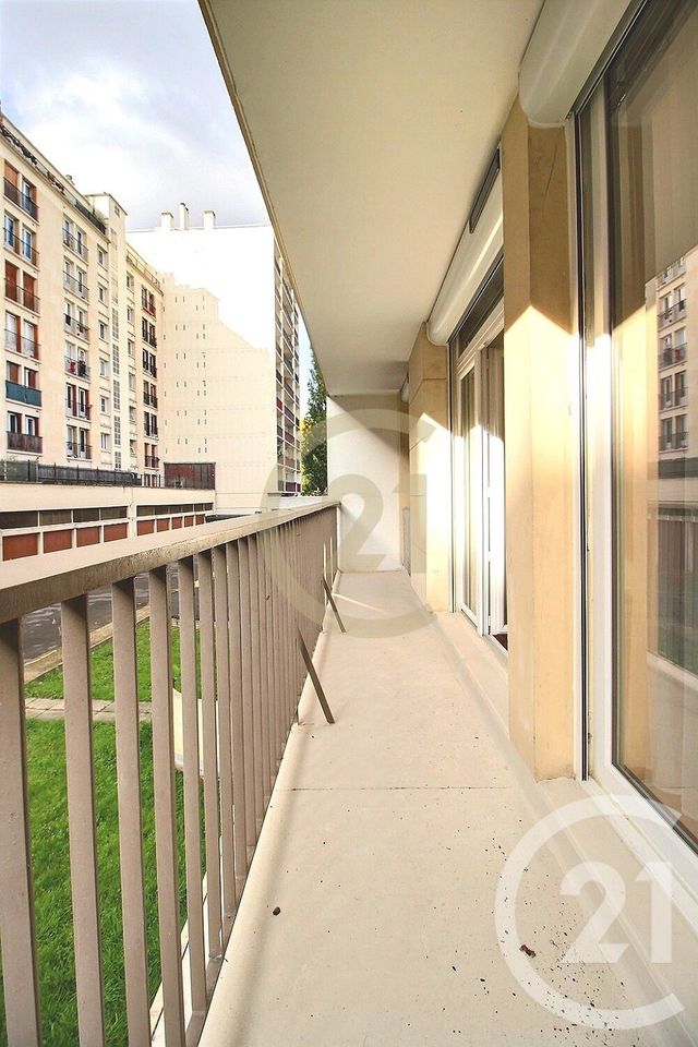 Appartement F1 à vendre - 1 pièce - 31 m2 - Pantin - 93 - ILE-DE-FRANCE