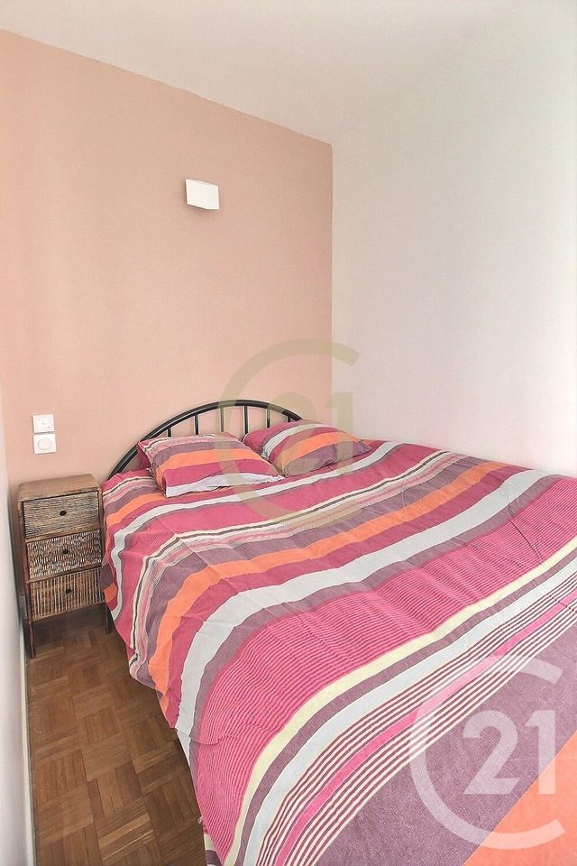 Appartement F1 à vendre - 1 pièce - 31 m2 - Pantin - 93 - ILE-DE-FRANCE