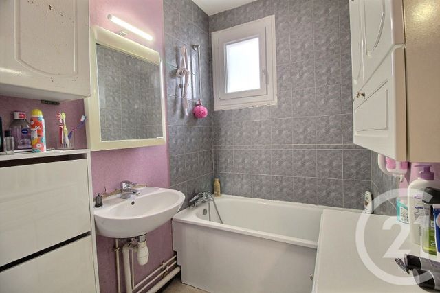 Appartement F2 à vendre - 2 pièces - 48,01 m2 - Pantin - 93 - ILE-DE-FRANCE