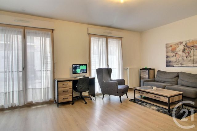 Appartement F1 à vendre - 1 pièce - 33,01 m2 - Pantin - 93 - ILE-DE-FRANCE