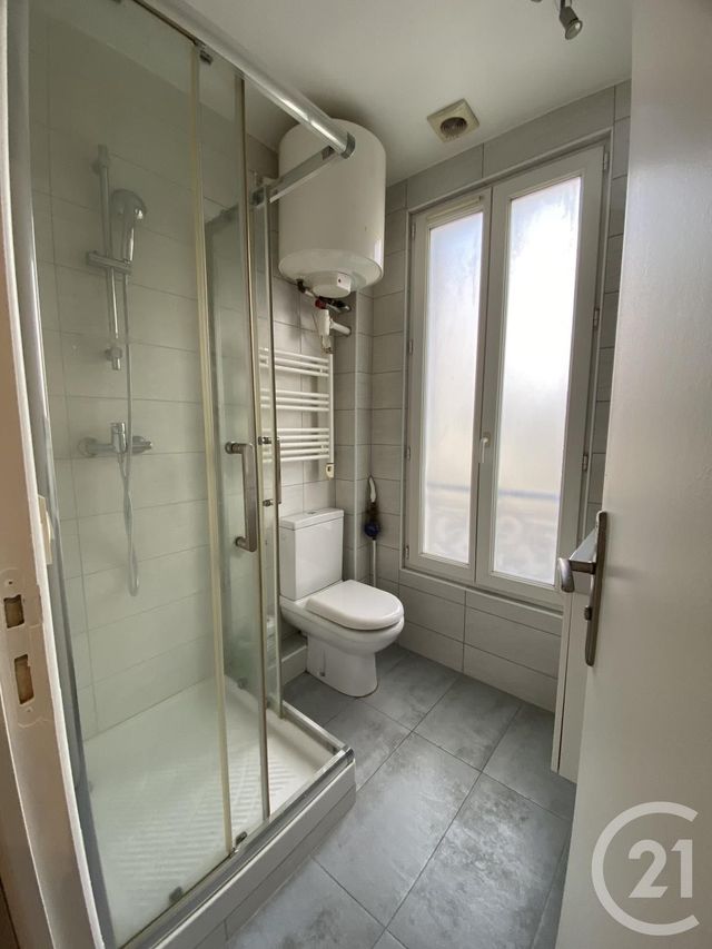 Appartement Studio &agrave; louer - 1 pi&egrave;ce - 15,50 m2 - Pantin - 93 - ILE-DE-FRANCE