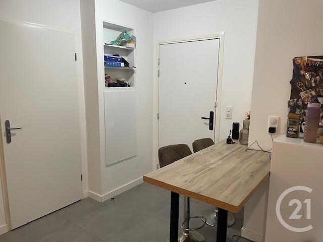 Appartement F2 &agrave; louer - 2 pi&egrave;ces - 39,85 m2 - Rosny Sous Bois - 93 - ILE-DE-FRANCE