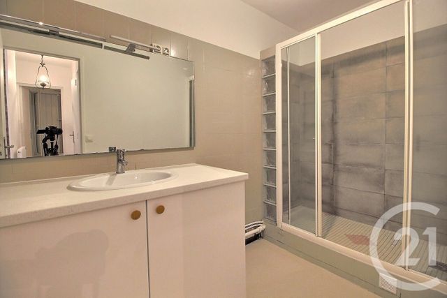 Appartement F4 &agrave; vendre - 4 pi&egrave;ces - 90,24 m2 - Pantin - 93 - ILE-DE-FRANCE