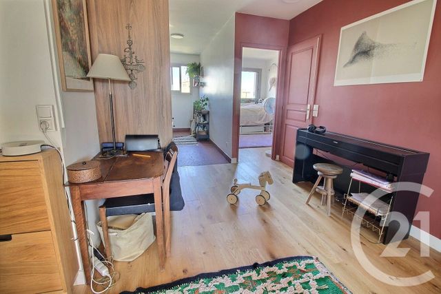 Appartement F3 &agrave; vendre - 3 pi&egrave;ces - 61 m2 - Pantin - 93 - ILE-DE-FRANCE