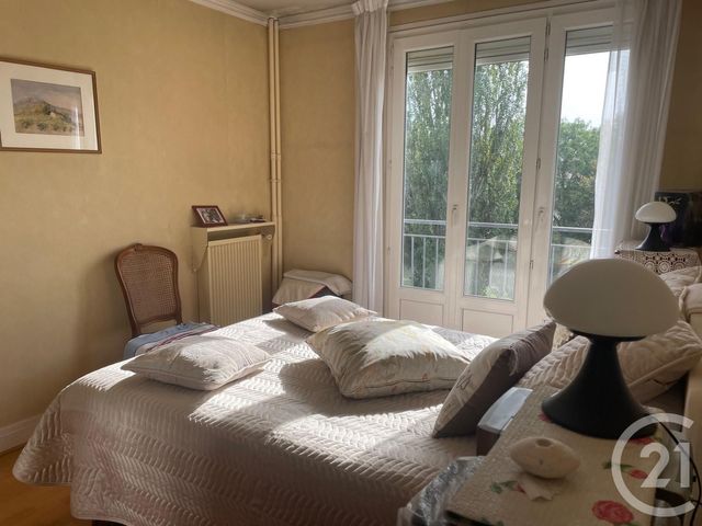 Appartement F3 à vendre - 3 pièces - 66,78 m2 - Rosny Sous Bois - 93 - ILE-DE-FRANCE