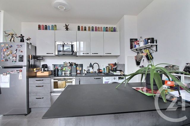 Appartement F2 à vendre - 2 pièces - 43 m2 - Rosny Sous Bois - 93 - ILE-DE-FRANCE