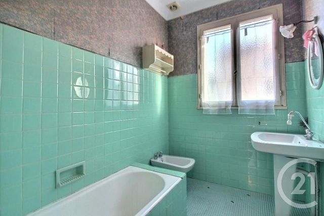 Maison &agrave; vendre - 5 pi&egrave;ces - 120 m2 - Rosny Sous Bois - 93 - ILE-DE-FRANCE