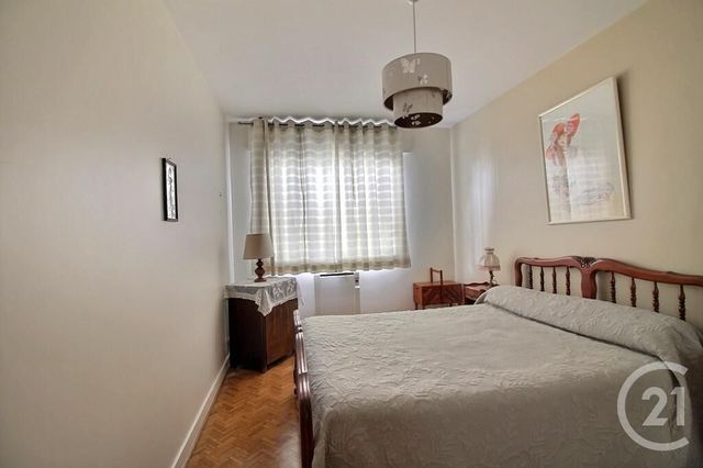 Appartement F4 à vendre - 4 pièces - 99 m2 - Rosny Sous Bois - 93 - ILE-DE-FRANCE