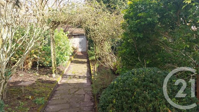 Maison à vendre - 6 pièces - 130 m2 - Rosny Sous Bois - 93 - ILE-DE-FRANCE