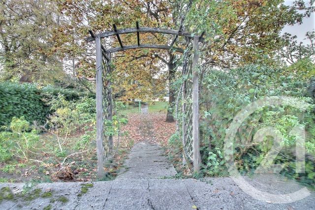 Maison à vendre - 8 pièces - 150 m2 - Rosny Sous Bois - 93 - ILE-DE-FRANCE