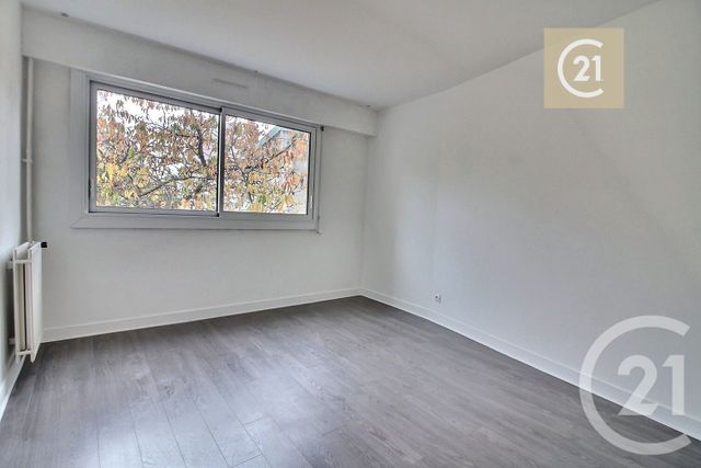 Appartement &agrave; vendre - 4 pi&egrave;ces - 81,84 m2 - Rosny Sous Bois - 93 - ILE-DE-FRANCE