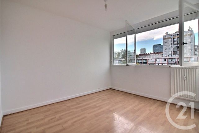 Appartement F4 à vendre - 4 pièces - 78 m2 - Montreuil - 93 - ILE-DE-FRANCE