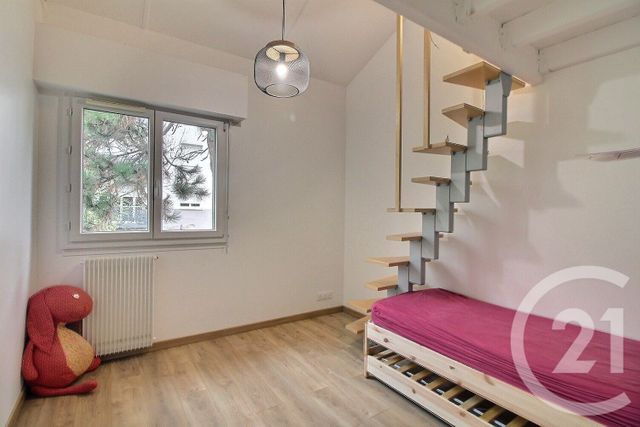 Appartement à vendre - 4 pièces - 83 m2 - Rosny Sous Bois - 93 - ILE-DE-FRANCE