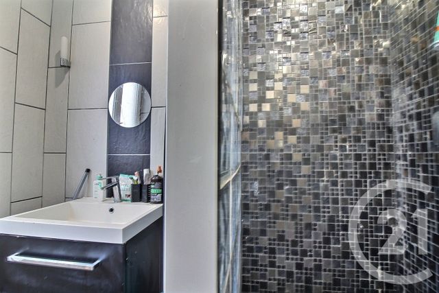 Appartement F3 &agrave; vendre - 3 pi&egrave;ces - 55,80 m2 - Rosny Sous Bois - 93 - ILE-DE-FRANCE