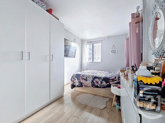 Appartement &agrave; vendre - 4 pi&egrave;ces - 67 m2 - Rosny Sous Bois - 93 - ILE-DE-FRANCE