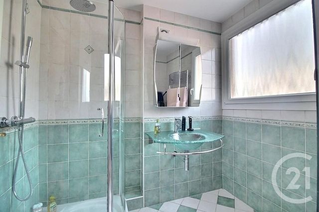 Appartement F4 &agrave; vendre - 4 pi&egrave;ces - 90,97 m2 - Rosny Sous Bois - 93 - ILE-DE-FRANCE