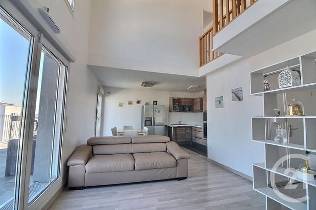 Appartement &agrave; vendre - 4 pi&egrave;ces - 100 m2 - Rosny Sous Bois - 93 - ILE-DE-FRANCE