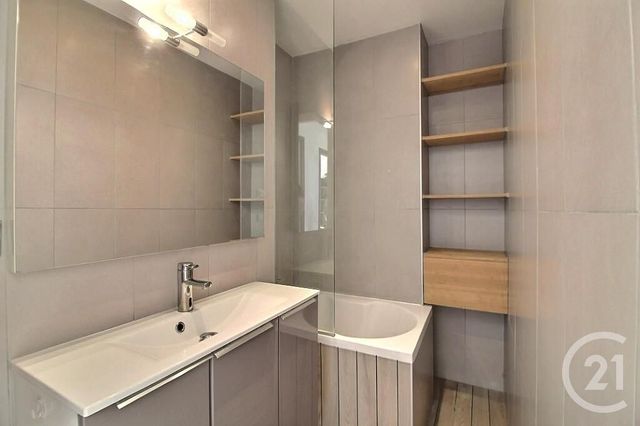 Appartement &agrave; vendre - 3 pi&egrave;ces - 40 m2 - Rosny Sous Bois - 93 - ILE-DE-FRANCE