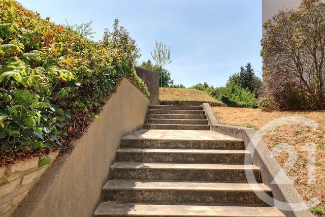 Appartement F3 à vendre - 3 pièces - 65 m2 - Les Lilas - 93 - ILE-DE-FRANCE