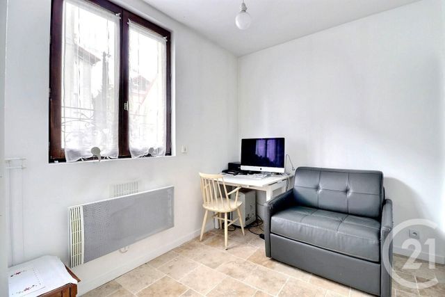 Afficher la photo en grand Appartement F2 à vendre - 2 pièces - 26,02 m2 - Les Lilas - 93 - ILE-DE-FRANCE