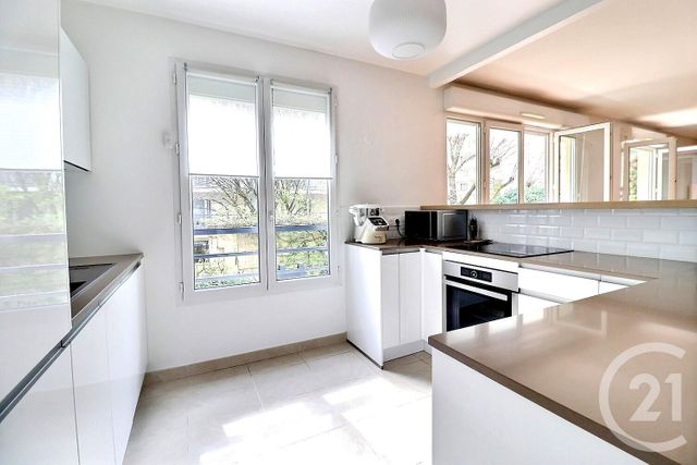 Appartement F4 à vendre - 5 pièces - 99,02 m2 - Les Lilas - 93 - ILE-DE-FRANCE