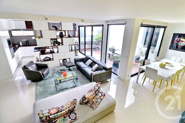 Appartement F4 à vendre - 4 pièces - 116 m2 - Les Lilas - 93 - ILE-DE-FRANCE