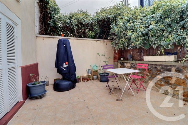 Appartement F1 à vendre - 1 pièce - 13,02 m2 - Les Lilas - 93 - ILE-DE-FRANCE