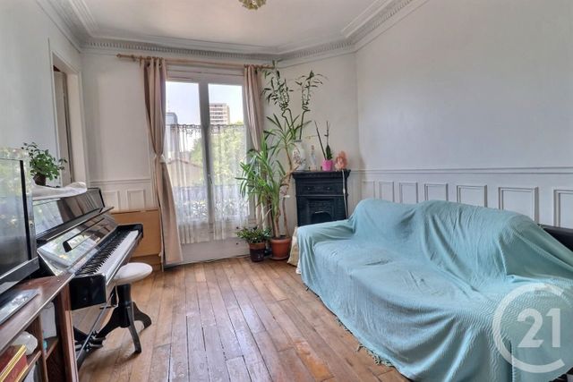 Afficher la photo en grand Appartement à vendre - 2 pièces - 42 m2 - Bagnolet - 93 - ILE-DE-FRANCE