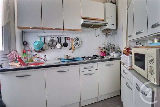 Afficher la photo en grand Appartement à vendre - 2 pièces - 42 m2 - Bagnolet - 93 - ILE-DE-FRANCE